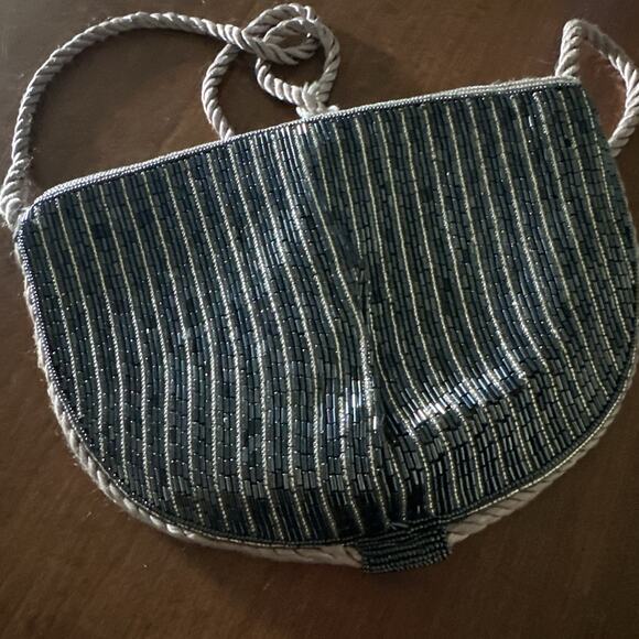 Regale Vintage Formal Floral Half Moon Circle Crossbody bag Satin Rope - Picture 6 of 16